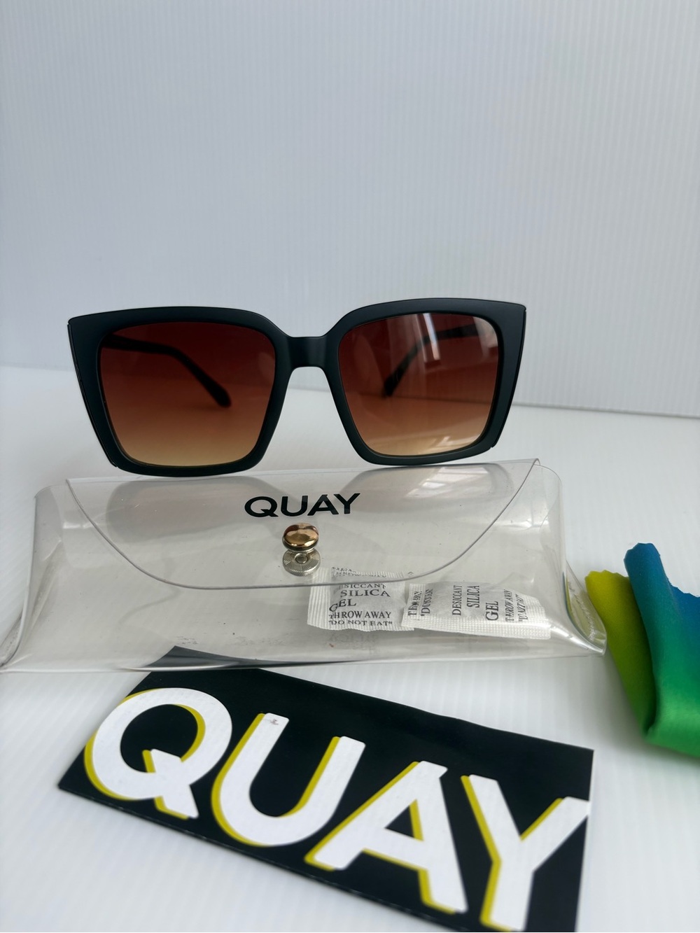 Quay Front Cover Cat Eye Sunglasses Black Frame Brown Tinted Lenses UV400